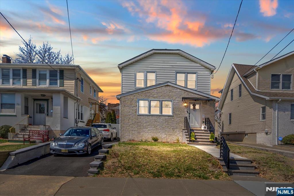19 Rutherford Place
