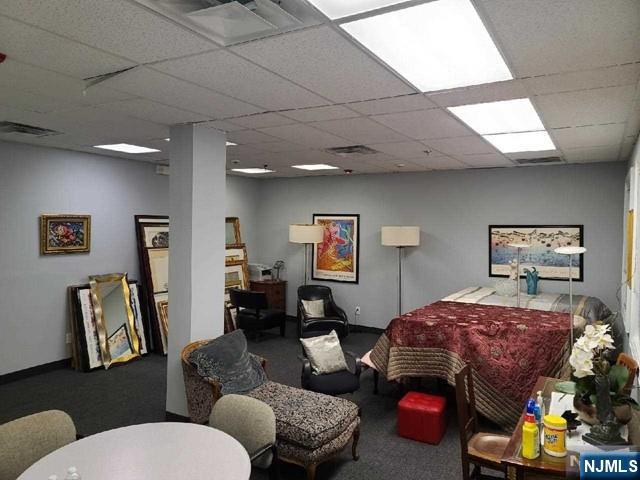 463 Livingston Street 202