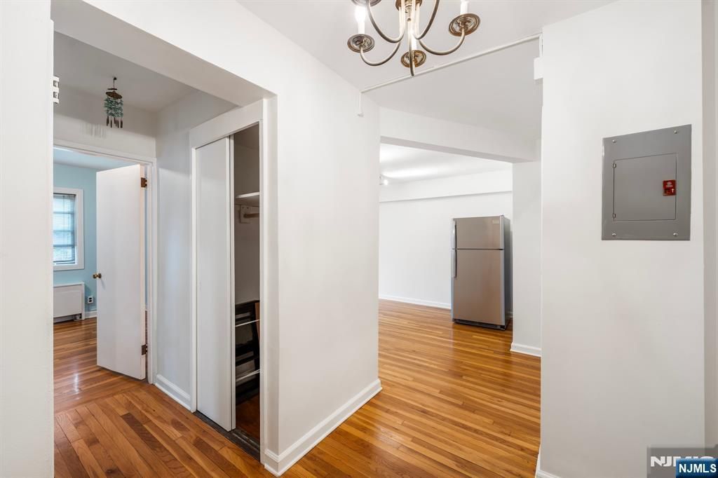 Photo of 3061 Edwin Avenue #3E, Fort Lee, NJ 07024 (MLS # 25026946)