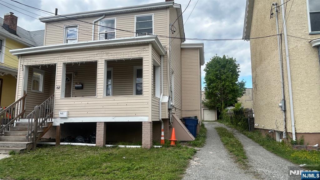 Property for Sale at 68 Dewitt Place, Hackensack, New Jersey - Bedrooms: 3 
Bathrooms: 1 
Rooms: 4  - $475,000