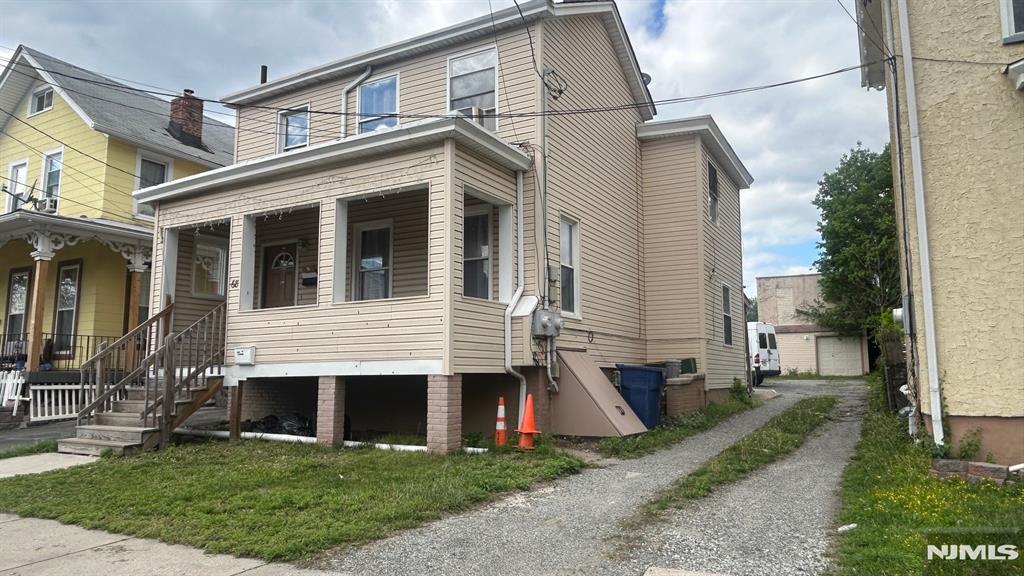 68 Dewitt Place