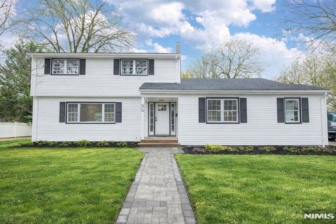 56 Manor Road Harrington Park NJ 07640