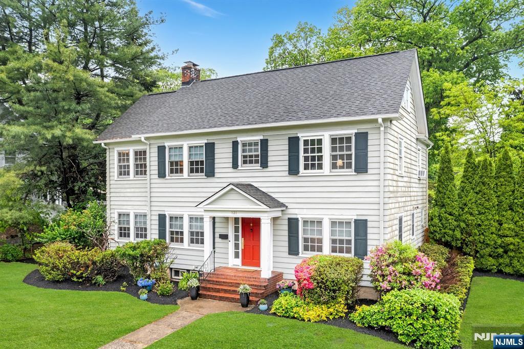 121 Beverly Road