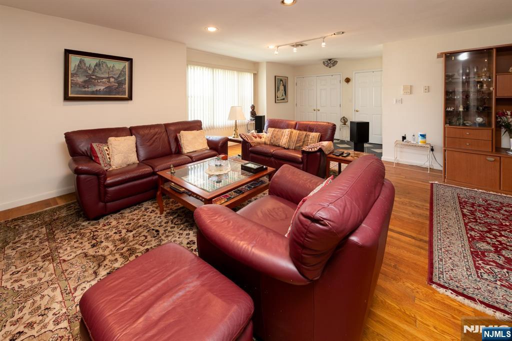 150 Grand Avenue 1A