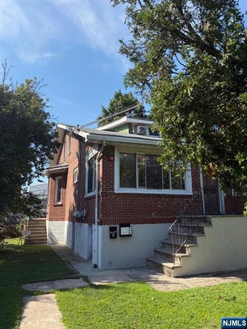 Photo of 17 Hamilton AVE, Fairview, NJ 07022 (MLS # 26032897)