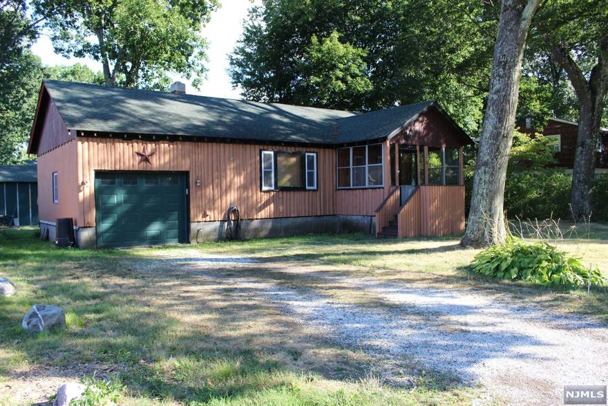 Welcome Home to a Cozy 2 Bedroom, 1 Bathroom Ranch Located in Greenbrook Estates. This Single Home has Beamed Ceilings Throughout! Enclosed Front Porch, 1 Car Attached Garage with Storage Shed That is Located on a Fenced Level Backyard!! Natural Gas and Public Water! Optional Membership to Greenbrook POA that Provides Access to Community Pool and Access to Greenwood Lake. Just 1 Hour To NYC!! Come See This One Today!!