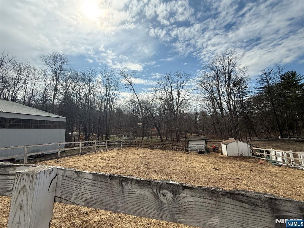 695 Ramapo Valley Road