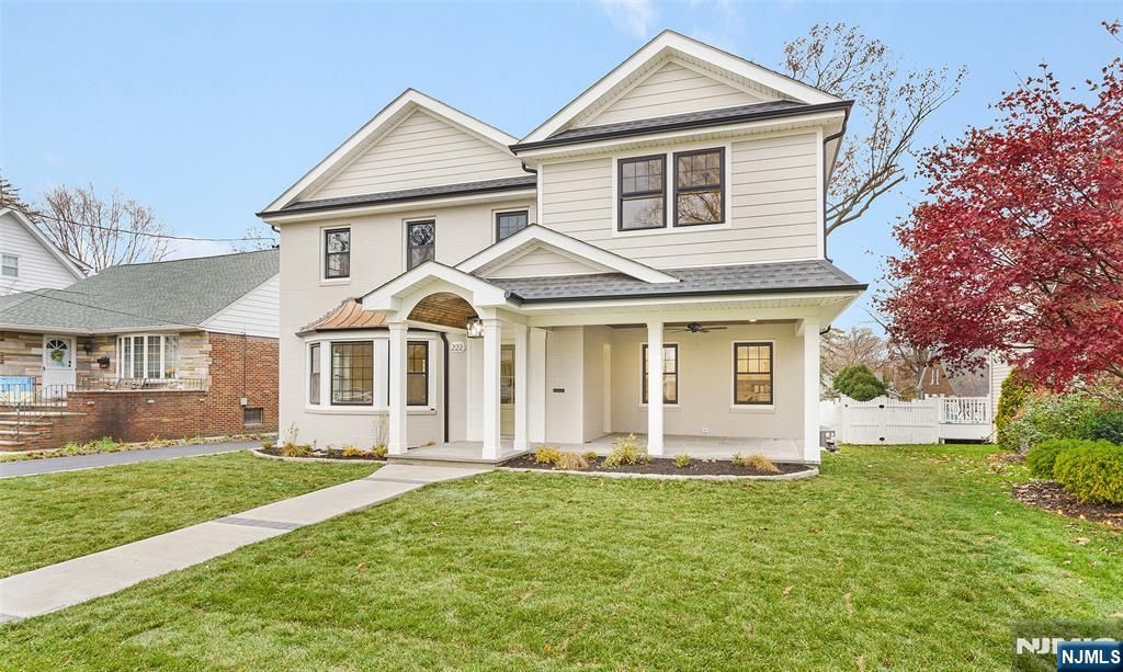 Photo of 222 Ridge Road, Rutherford, NJ 07070 (MLS # 25040594)