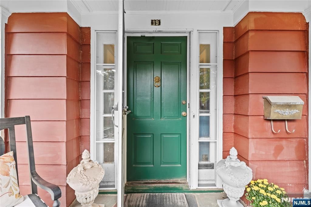 Photo of 19 Cobane Terrace, West Orange, NJ 07052 (MLS # 25037708)