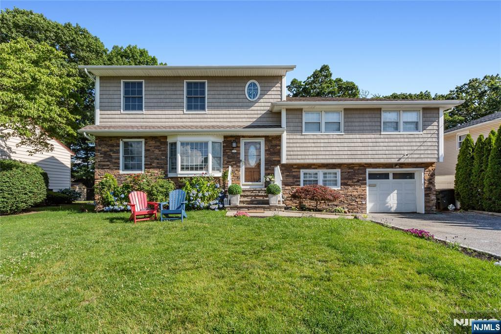 128 Bell Avenue