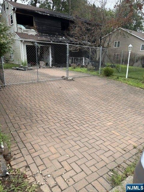Photo of 404 Crest Drive, Northvale, NJ 07647 (MLS # 26036724)