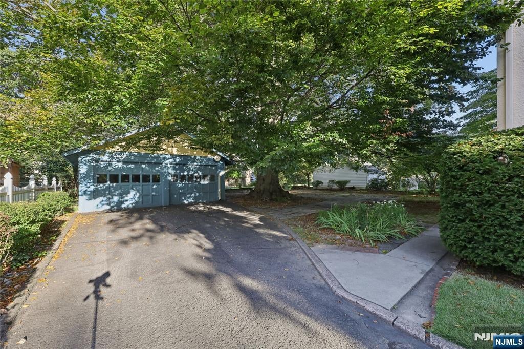 156 Cornell Avenue
