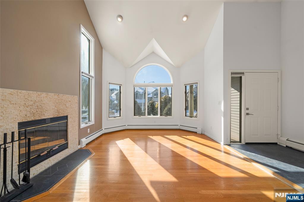 408 Dogwood Court T075