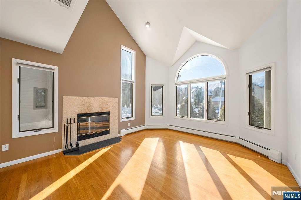 408 Dogwood Court T075