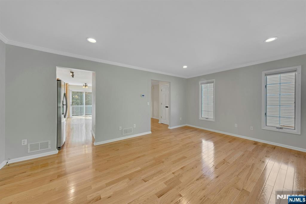 16 Joanne Drive 2A