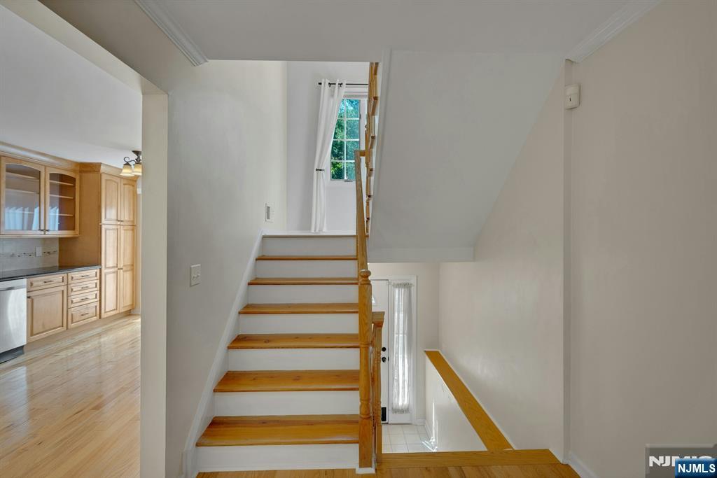 16 Joanne Drive 2A