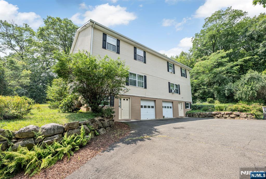 68 Greenwood Avenue