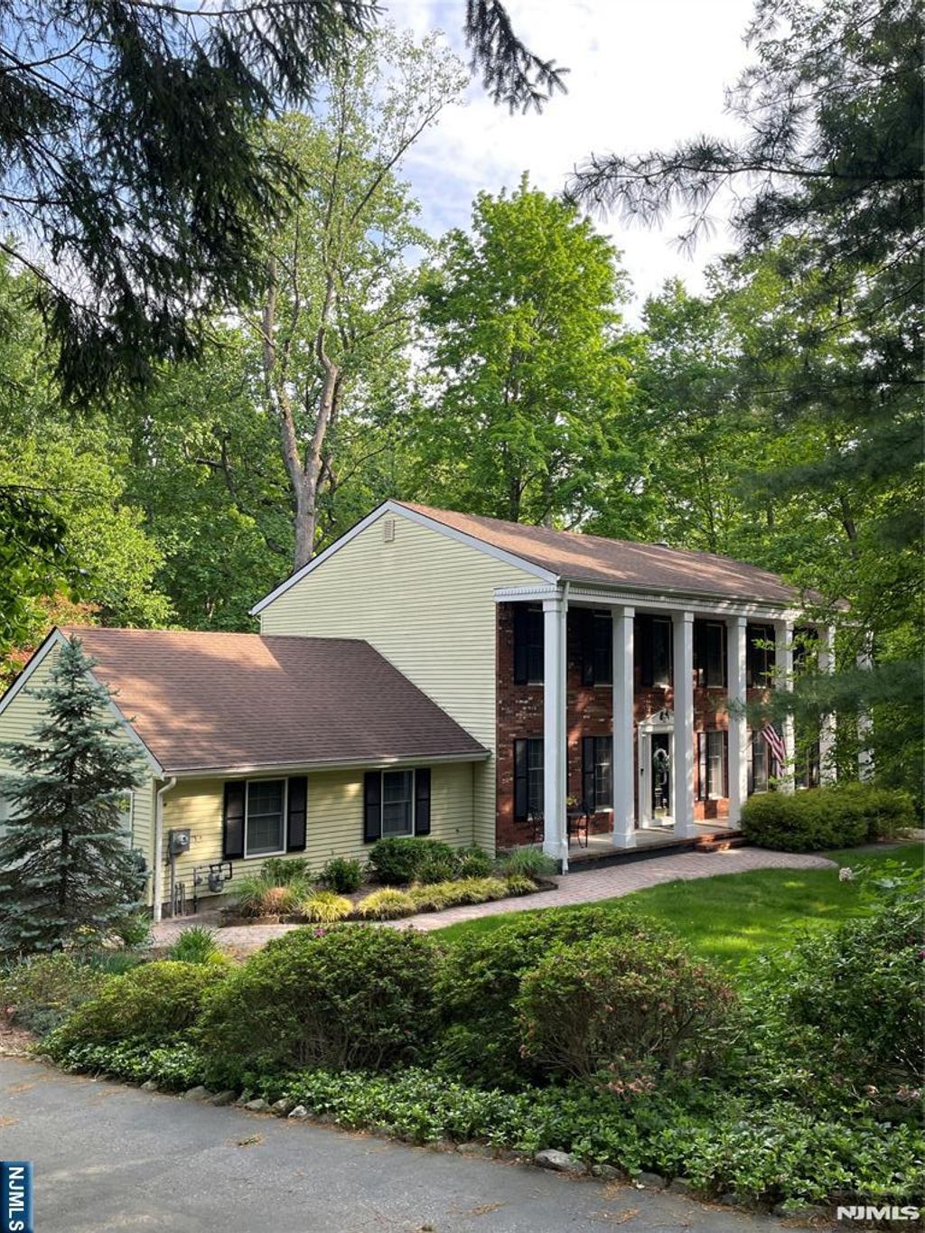 Photo of 71 Cheshire Lane, Ringwood, NJ 07456 (MLS # 26018626)