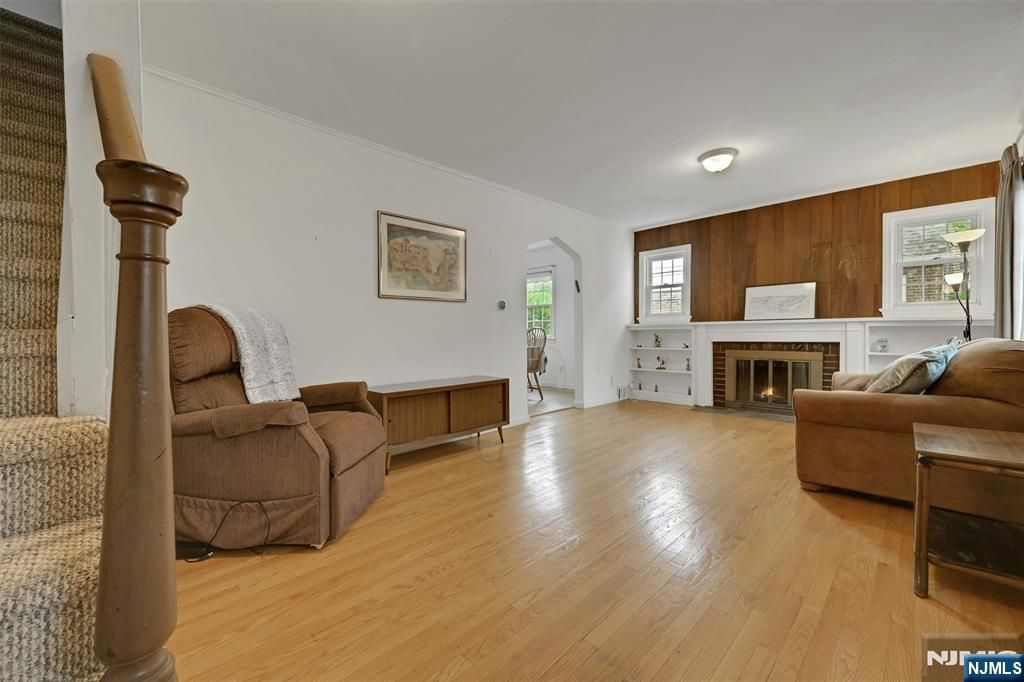 Photo of 44 Golf Court, Teaneck, NJ 07666 (MLS # 26016905)