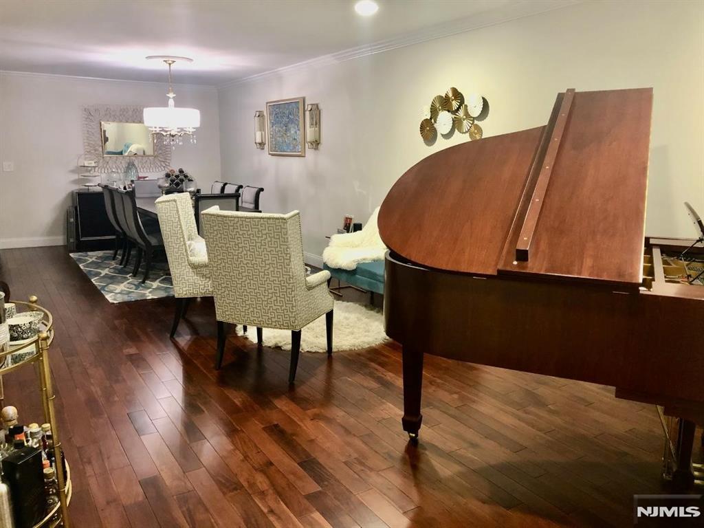 468 Mahogany Court