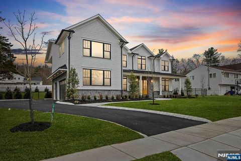 37 Sherman Avenue, Closter, NJ 07624 - MLS#: 25008632