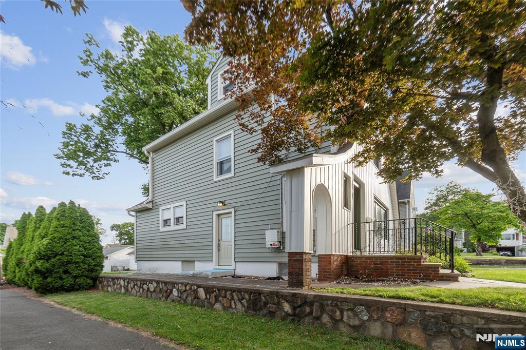 Photo of 56 Summer Street, Hawthorne, NJ 07506 (MLS # 26022104)