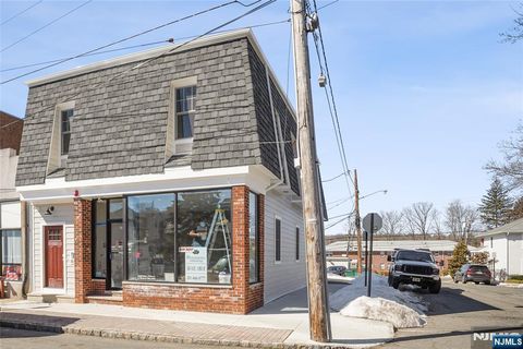 Photo of 7 Hawthorne Ave #7A, Park Ridge, NJ 07656 (MLS # 26000498)