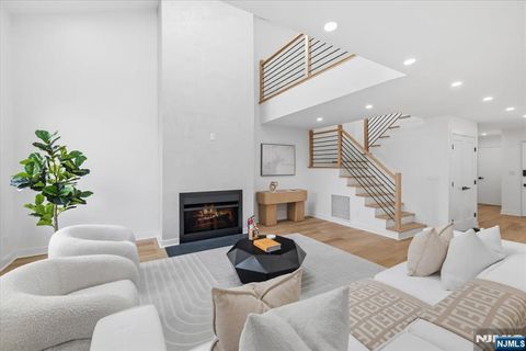 Photo of 370 French Court, Teaneck, NJ 07666 (MLS # 26010008)