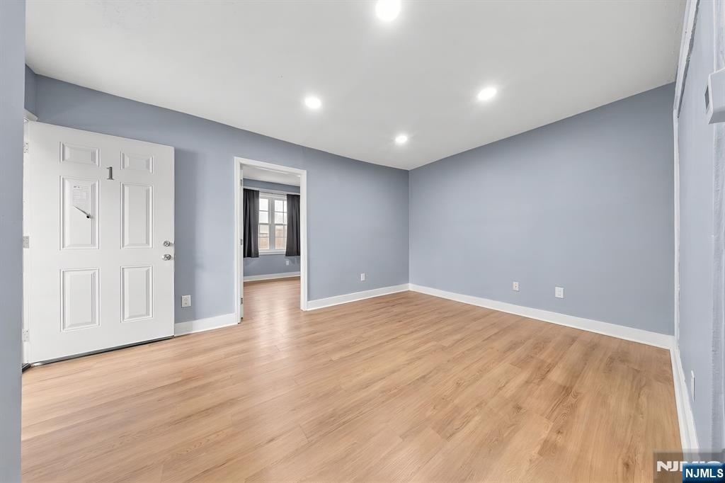 79 Delmar Place