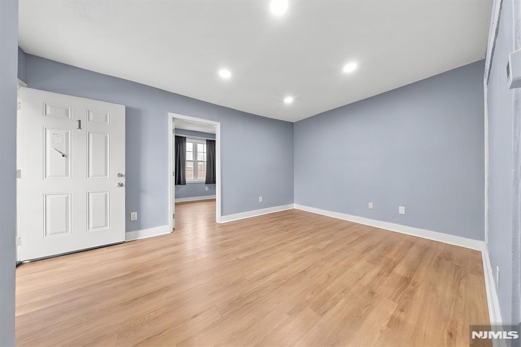 79 Delmar Place