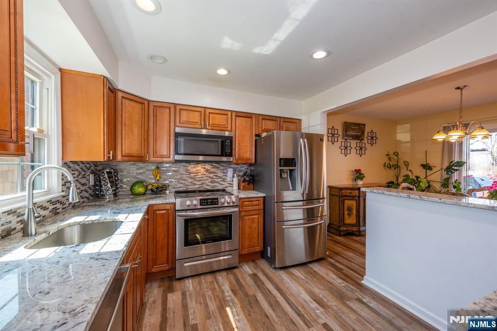 8 Sherbone Place 2108