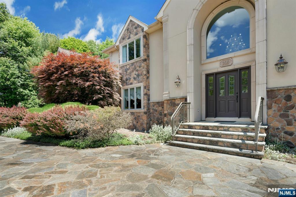 309 Skyridge Road