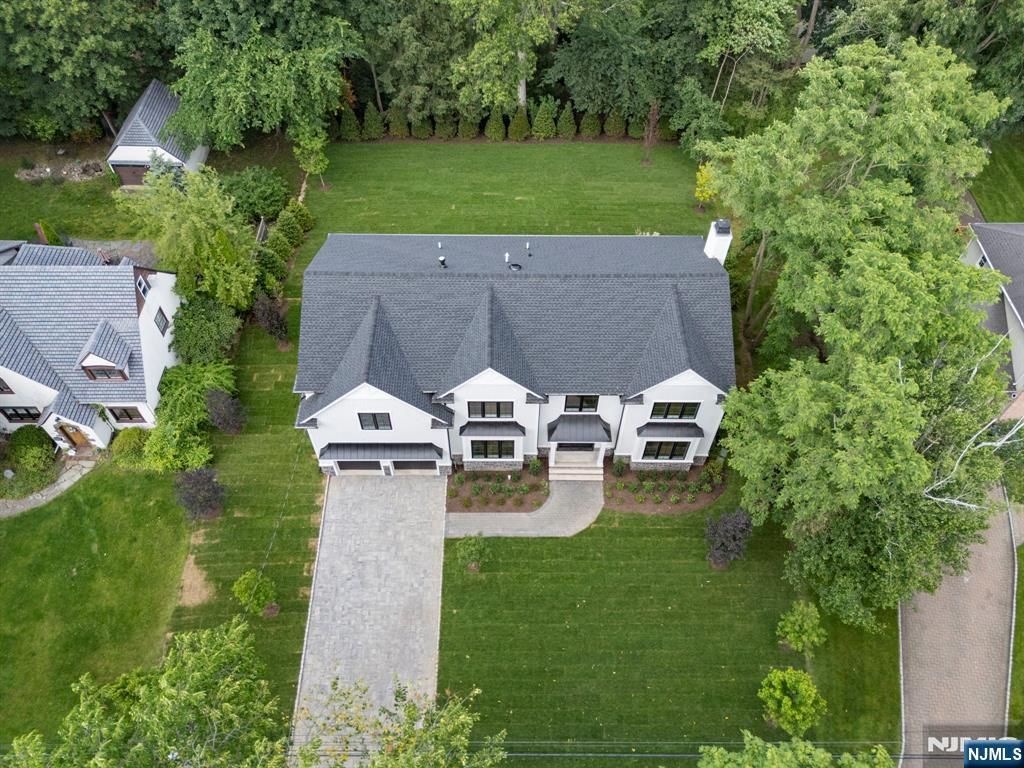 Photo of 22 Northwood Avenue, Demarest, NJ 07627 (MLS # 25021282)