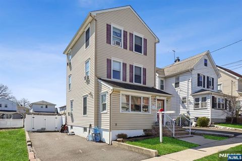 21 Fritz Street Bloomfield NJ 07003