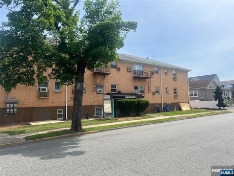 34 Wisse Street 24 Lodi NJ 07644