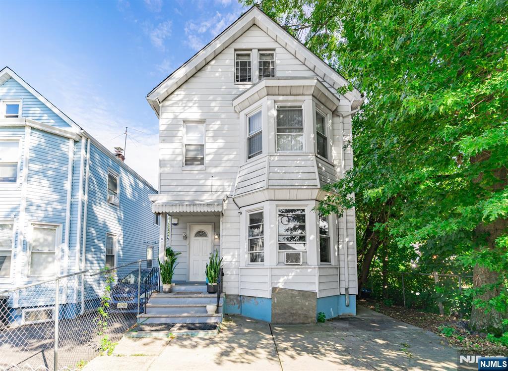 42 Sharon Avenue