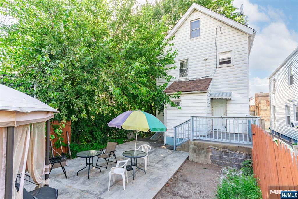 42 Sharon Avenue