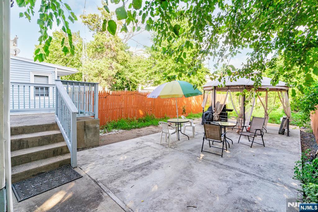 42 Sharon Avenue