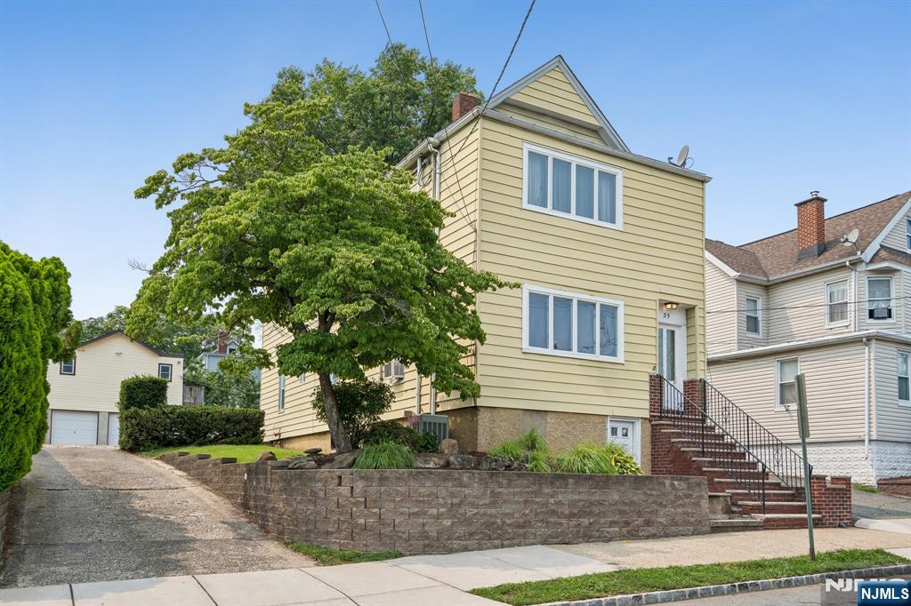 35 Longview Street