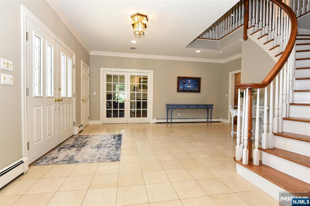 85 Locust Lane