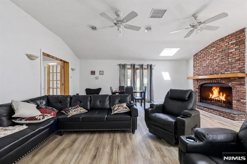 Photo of 38 Passaic Avenue, North Haledon, NJ 07508 (MLS # 26011992)