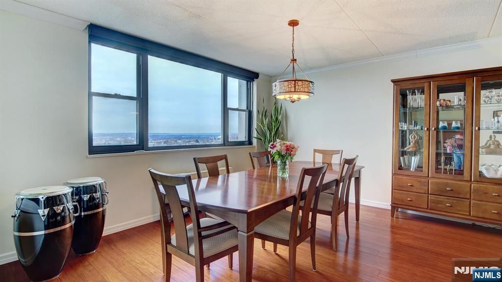 Photo of 250 Gorge Road #28D, Cliffside Park, NJ 07010 (MLS # 26009520)