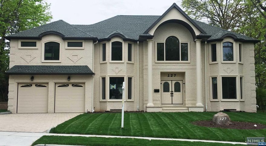 Built in 2017 on a new foundation, this beautiful Center Hall Colonial offers over 5,600 square feet of the finest craftsmanship and luxury living located on Closter's sought-after East Hill. Grand two story foyer welcomes you to an open and spacious layout featuring stunning molding in the formal dining room, living room and large family room with gas fireplace - An Entertainer's Delight. Top of the line appliances, built in bar, granite countertops and bright windowed breakfast area complete the modern gourmet kitchen. A large bedroom and full bath, conveniently located on the first floor for guests or can double as an office. Luxurious Master Suite with cathedral ceilings, sitting room, large walk-n closet and picture perfect master bath all on the second floor in addition to 3 spacious ensuite bedrooms and laundry. More luxury in full finished basement with theater, rec room, gym, bonus room and a full bath. WELCOME HOME!