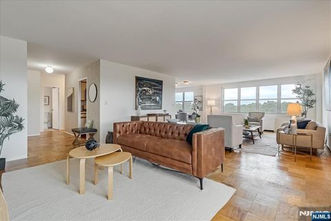 Photo of 926 Bloomfield Avenue, Glen Ridge, NJ 07028 (MLS # 26027611)