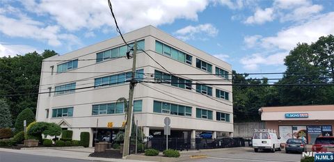 725 Grand Avenue 205 Ridgefield NJ 07657