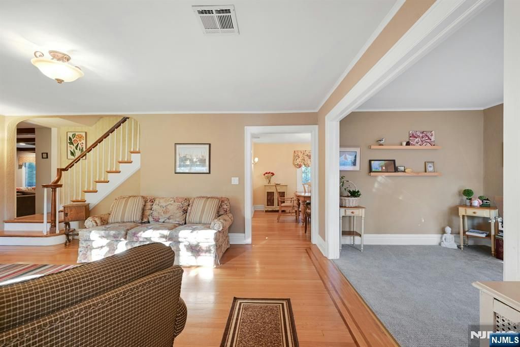 Photo of 20 Northwood Avenue, Demarest, NJ 07627 (MLS # 25033250)