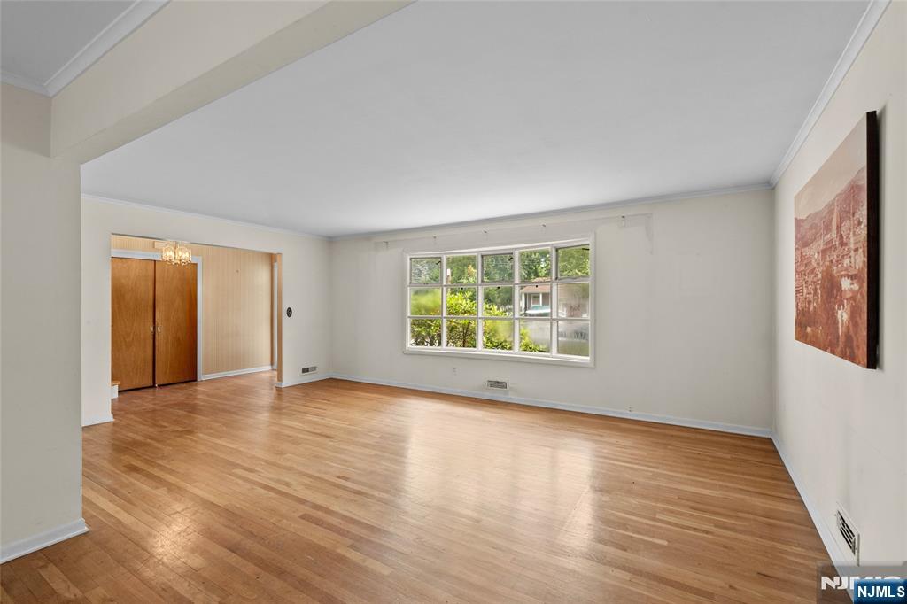 2 Churchill Road