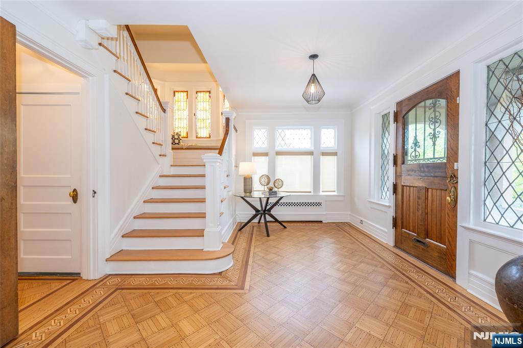 16 Upper Mountain Avenue