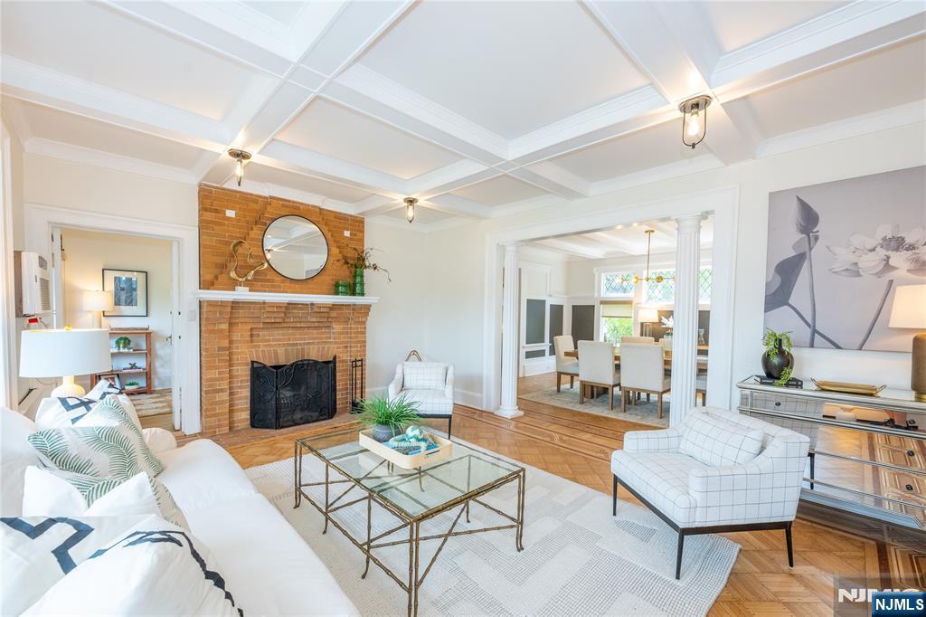 16 Upper Mountain Avenue