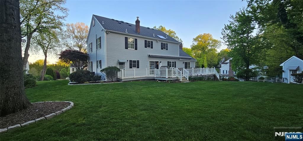 Photo of 309 Paul Court, Wyckoff, NJ 07481 (MLS # 26016067)